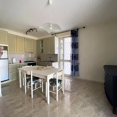 Apartment Spaziosa Con Esterni - *